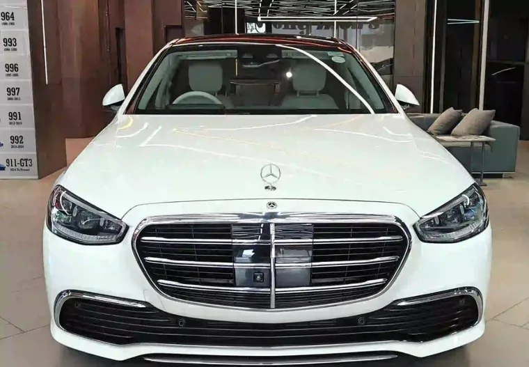 Mercedes-Benz S 350 photo